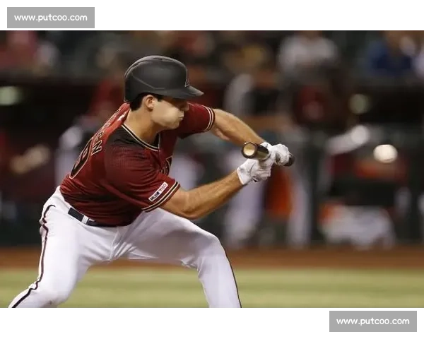 特纳客场首局再开轰，费城人 1-0 领先