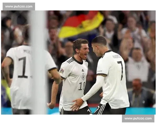 哥伦比亚vs波强强对话南美激情碰撞欧洲铁血防线世界杯焦点战前瞻解析