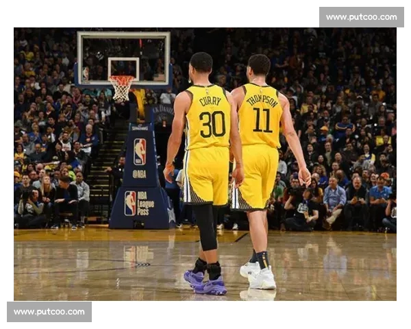 库里vs时代巅峰对决引爆联盟攻防格局新篇章历史级投射革命之战