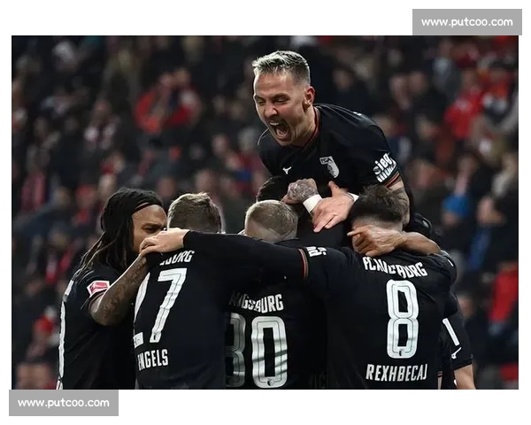 拜仁主场迎战沃尔夫斯堡德甲争冠关键对决走势解析焦点战之夜 拜仁主场迎战沃尔夫斯堡德甲争冠关键对决走势解析焦点战之夜