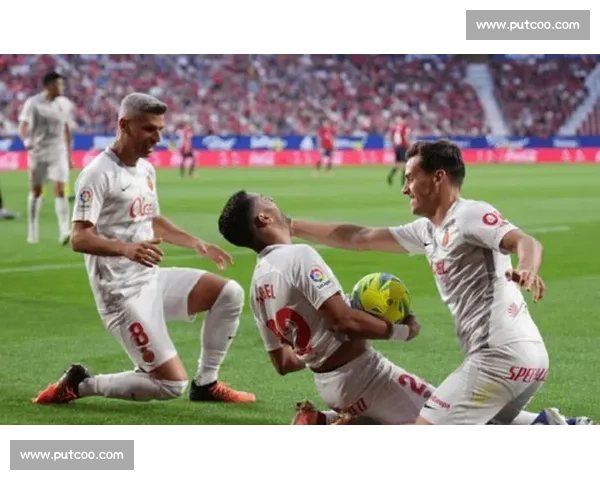 皇马vs巴伦西亚赛前走势解析与关键胜负手全面解读战术对比看点